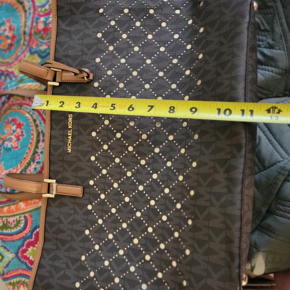 Michael Kors Brown Large Tote Bag - Picture 4 of 6